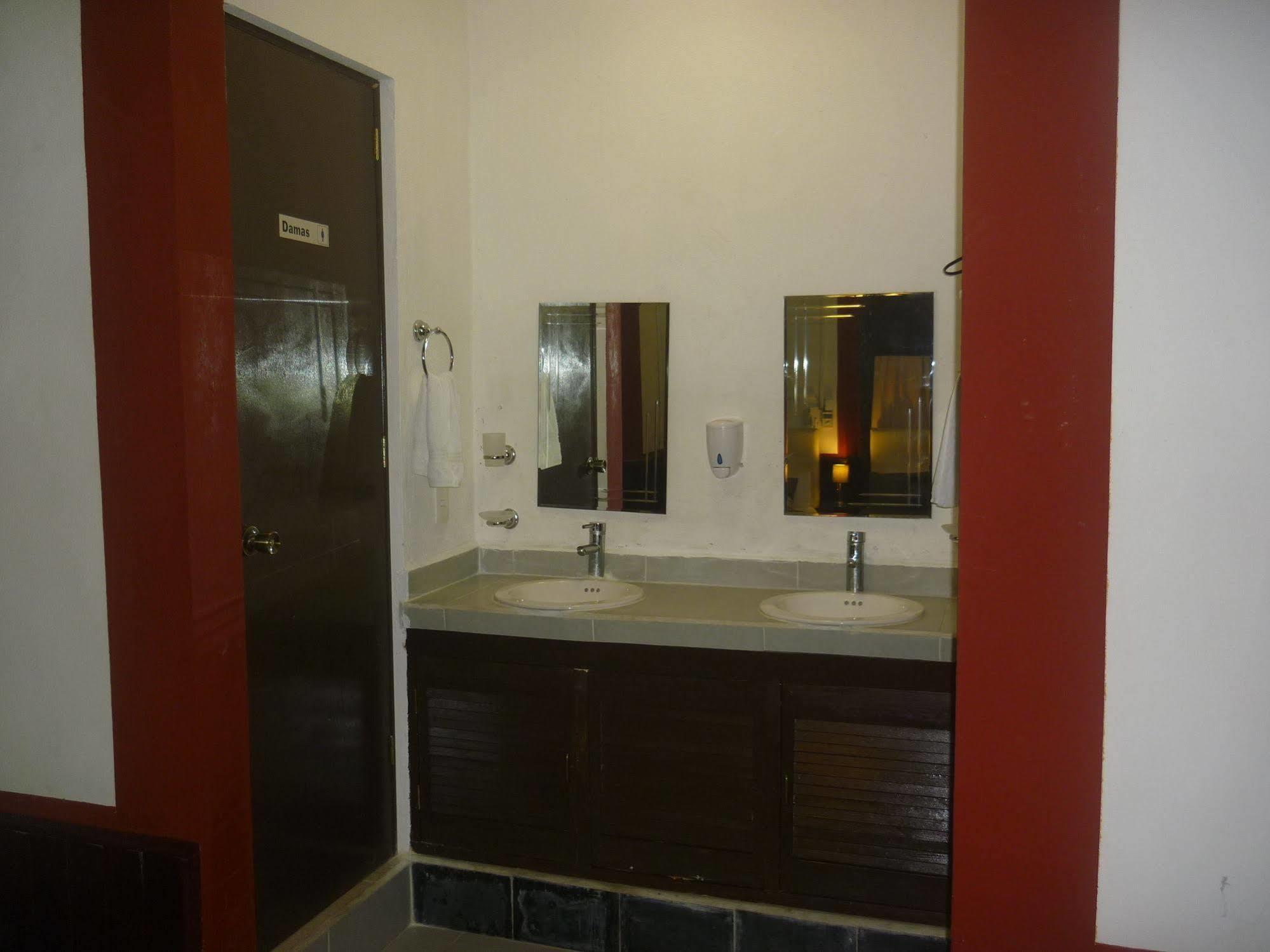 Hotel Maya Ah Kim Pech Campeche Exterior photo